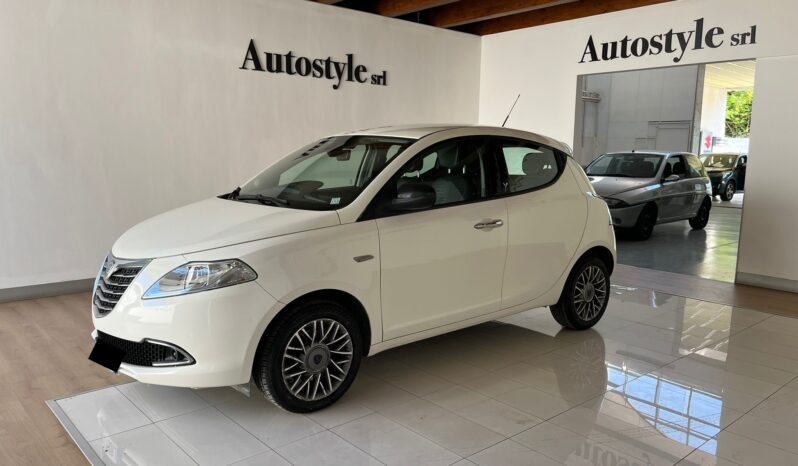 Lancia Ypsilon Gold 1.3 Diesel 95 Cv – 2011 pieno