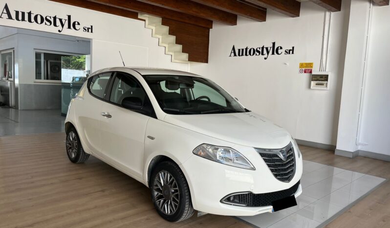 Lancia Ypsilon Gold 1.3 Diesel 95 Cv – 2011 pieno